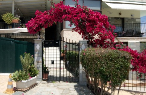 Nea Makri House | Villa George