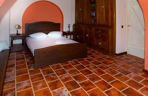 South Pelion Villa | Villa Glypha - Four Bedroom Villa, Sleeps 8