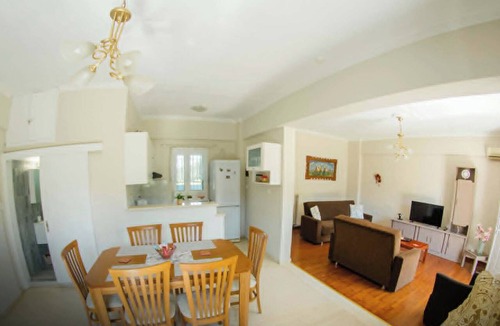 Pyrgos Villa | Villa Grivas Family-friendly house in Ilia/pet- friendly too!