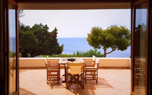 Palaia Fokaia Apartment | Villa Horizon Bleau by A&D Properties