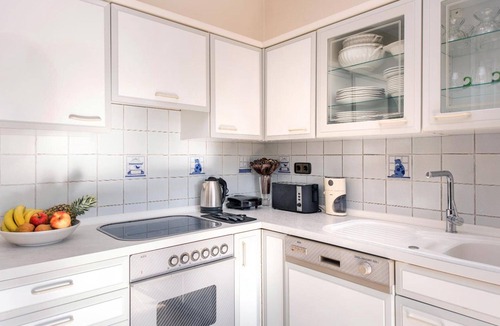 Kavos Villa | Villa Inva – VIP Facilities, Extra Services Available