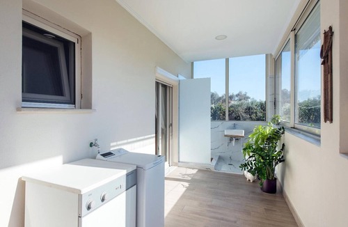 Kavos Villa | Villa Inva – VIP Facilities, Extra Services Available