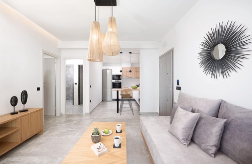 Malevizi Villa | Villa Isabella, Minimalist Design & Spa Retreat