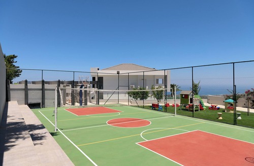 Somatas Villa | Villa Kalliston - 4000m2 of Elevated Living
