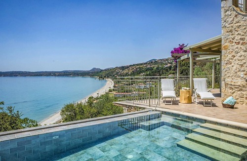 Roda Villa | Villa Kalou Cottage by Villa Plus