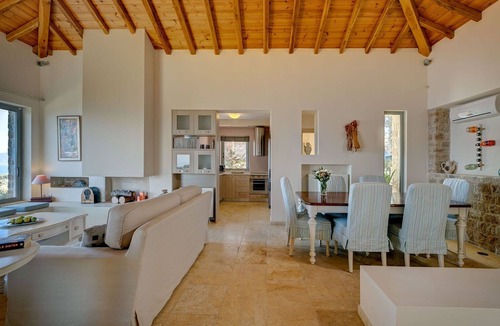 Skiathos Villa | Villa Kalyvia Beta | Kalyvia, Skiathos | Private Infinity Pool & Sea Views