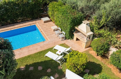 Daratsos Villa | Villa Katerina︱A Memorable Retreat, with Private Pool & Garden