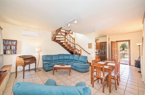 Spilia Villa | Villa Katerina,Ideally located, family Villa ,3br, 3 ensuite bathrs, salted pool