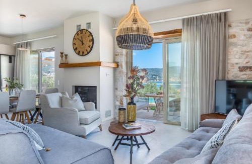 Skopelos Town Villa | Villa Kingstone 2