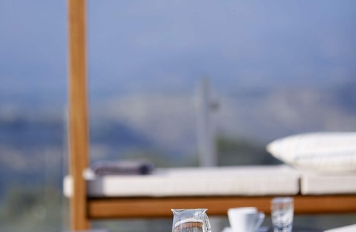 Kamilari Villa | Villa Kori 2 bedroom villa with a private pool, sleeps 6
