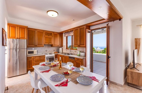 Episkopi Villa | Villa Kostas Maria by Villa Plus