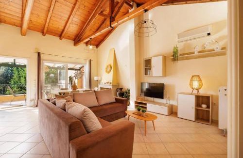 Paleokastritsa Villa | Villa Koumquat by Villa Plus