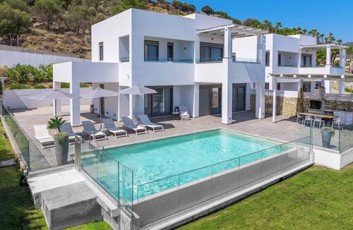 Vlicha Villa | Villa Krini Myth - Three Bedroom Villa, Sleeps 6