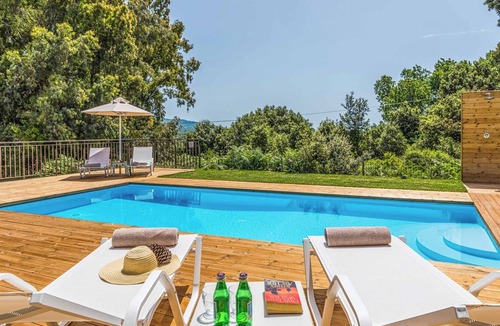 Chalikounas Villa | Villa Lepti Ammos - Two Bedroom Villa, Sleeps 4