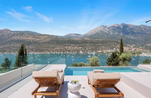 Geni Villa | Villa Lethia - Spacious Interiors, Private Pool, and Breathtaking Sea Views!