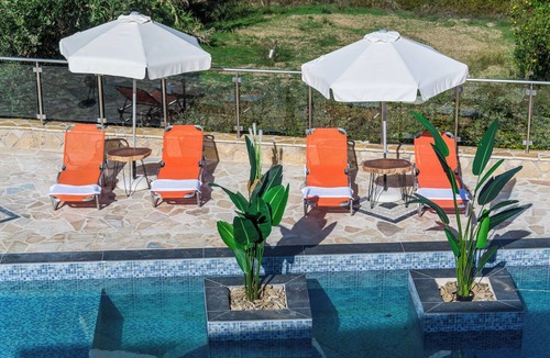 Neromilos Villa | Villa Licaj - Four Bedroom Villa, Sleeps 8
