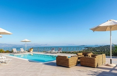 Limni Villa | Villa Lithea by Villa Plus