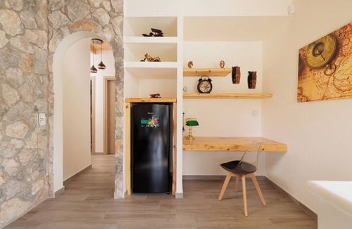 Peroulades Villa | Villa Logas Hill,5 λεπτά απο την παραλία Logas Beach με το υπέροχο Ηλιοβασίλεμα!