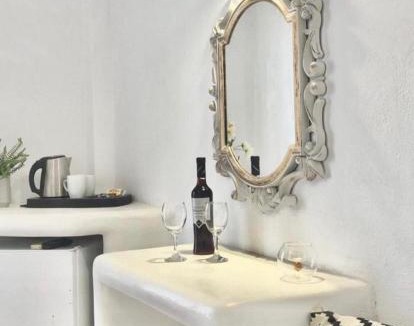 Kamari Apartment | Villa Maina
