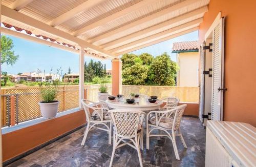 Acharavi Villa | Villa Mandola by Villa Plus