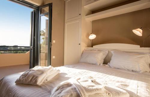 Filaki Villa | Villa Manoutsio - Traditional Cottage Among Olive Trees 500m from Sandy Beach