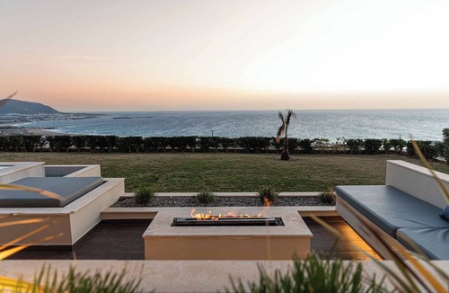 Falassarna Villa | Villa Mare Free* Heated pool & Infinite blue!