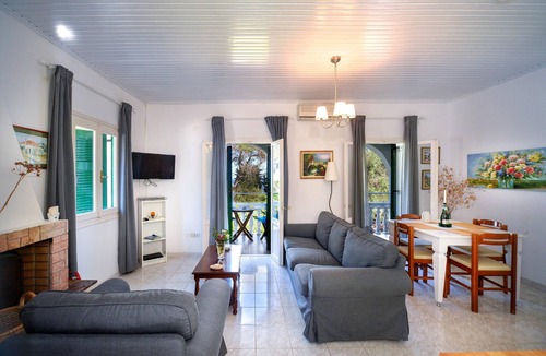 Magazia Villa | Villa Maria in Paxi with 2 bedrooms and 1 bathrooms