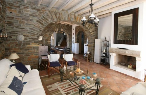 Ydrousa Villa | Villa Maria -Nefeli With Private Beach and Pool