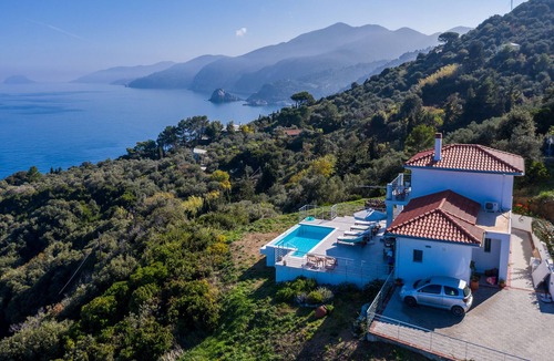 Xanthi Region Villa | Villa Mark Heritage Skopelos