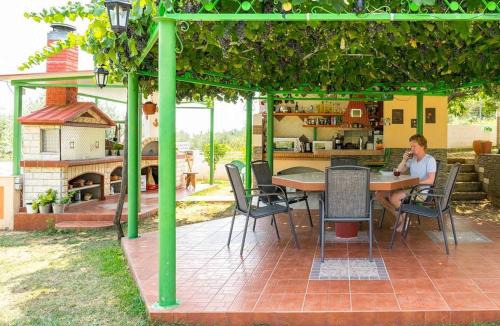 Koinira Apartment | Villa Melina 2