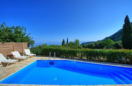 Petaleia Villa | Villa Melodia by PosarelliVillas