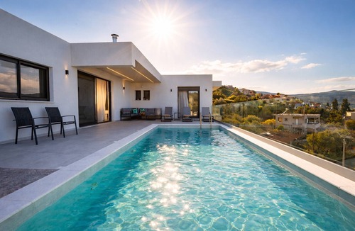 Apokoronas Villa | Villa Mirabilis Chania