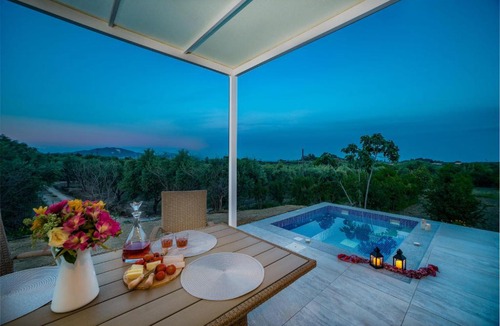 Lithakia Villa | Villa natura prive jacuzzi