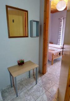 Loutsa Apartment | Villa Nefeli