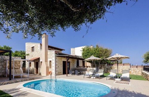 Skaleta Villa | Villa Nikos - Private Pool & Seaview only 500m from the Beach