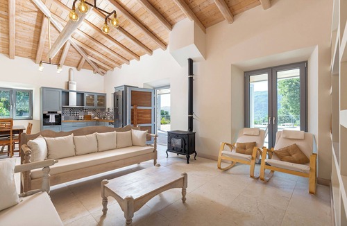 Limni Villa | Villa Nikos | private pool - country views - BBQ