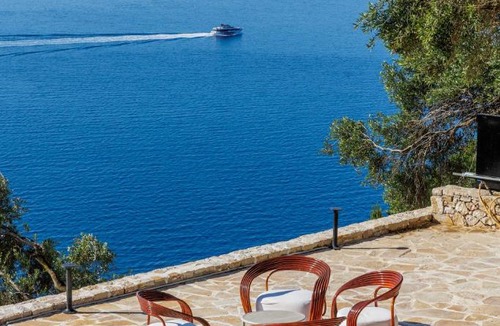 Katavolos Villa | Villa Nisaki