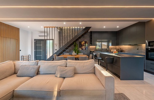 Lefkimmi Villa | Villa 'Olivia Estate' with Private Pool, Wi-Fi and Air Conditioning
