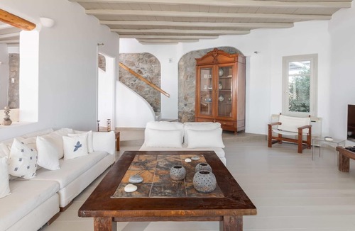 Agios Ioannis Villa | Villa Olivia - Stunning Sunsets in the Most Desirable Location
