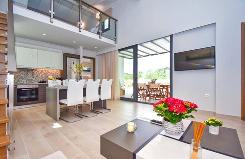 Limni Villa | Villa Oras Corfu Tomas by Villa Plus