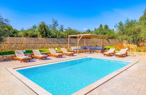 Limni Villa | Villa Oras Corfu Thaleia by Villa Plus