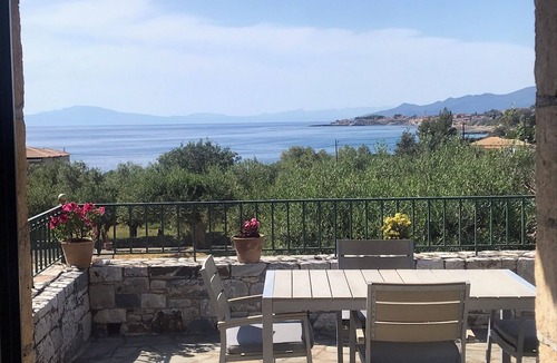 Riglia Apartment | Villa Pefnos Anezoula - A tranquil paradise