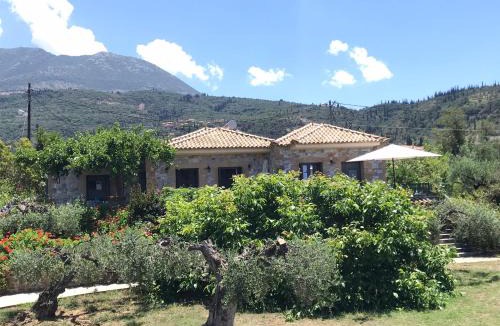 Riglia House | Villa Pefnos