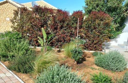 Karpenisi House | Villa Penelia next to golf courses