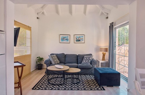 Vasilikos Villa | Villa Penelope Periyali