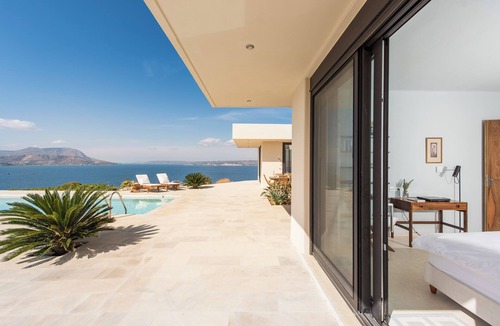 Plaka Villa | Villa Peninsula, Luxury accommodation with breathtaking Sea and Mountain views