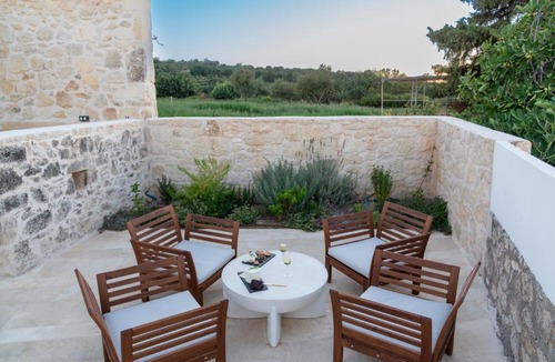 Margarites Villa | Villa Pepper Tree by Helena Luxus
