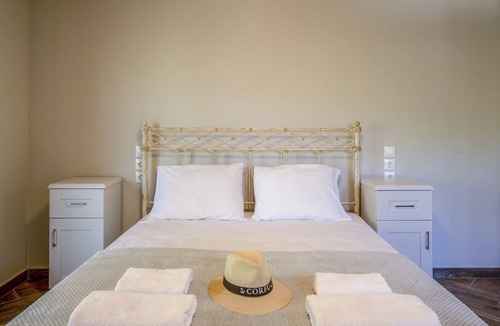 Termenades Villa | Villa Pine - Two Bedroom Villa, Sleeps 6