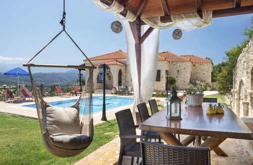 Kolymbari Villa | Villa Polemarchi Iris