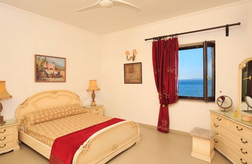 Agios Stefanos Avliotes Villa | Villa Quietude Corfu a Beachfront Villa and Pool Reserve now